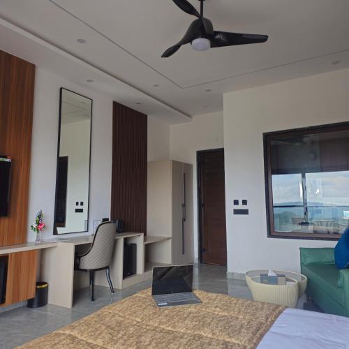 clarissa resort mukteshwar