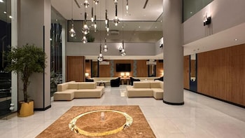 Fiori Airport Hotel,8427 Airport Road,0 star