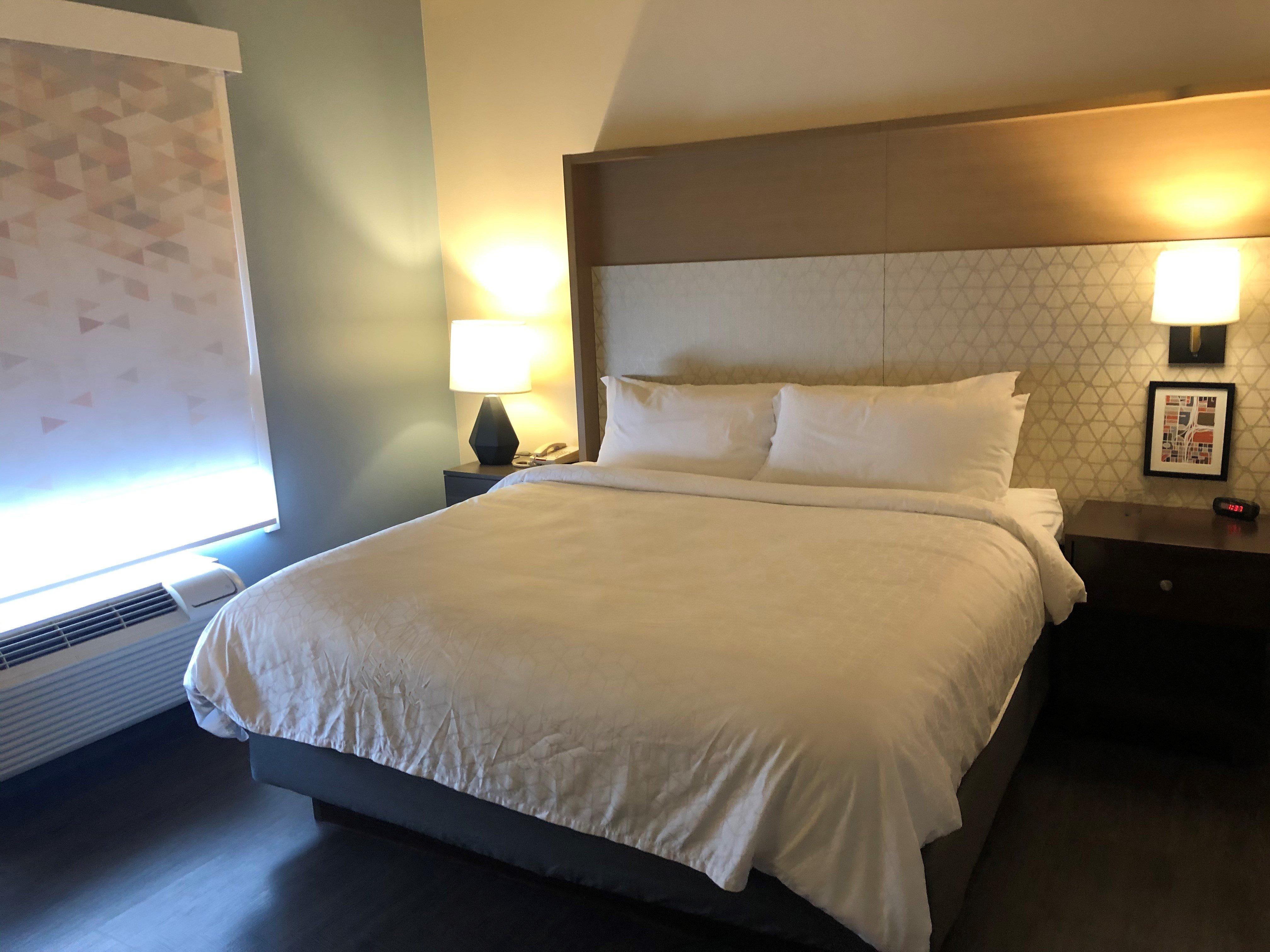 holiday inn omaha downtown waterpark by ihg