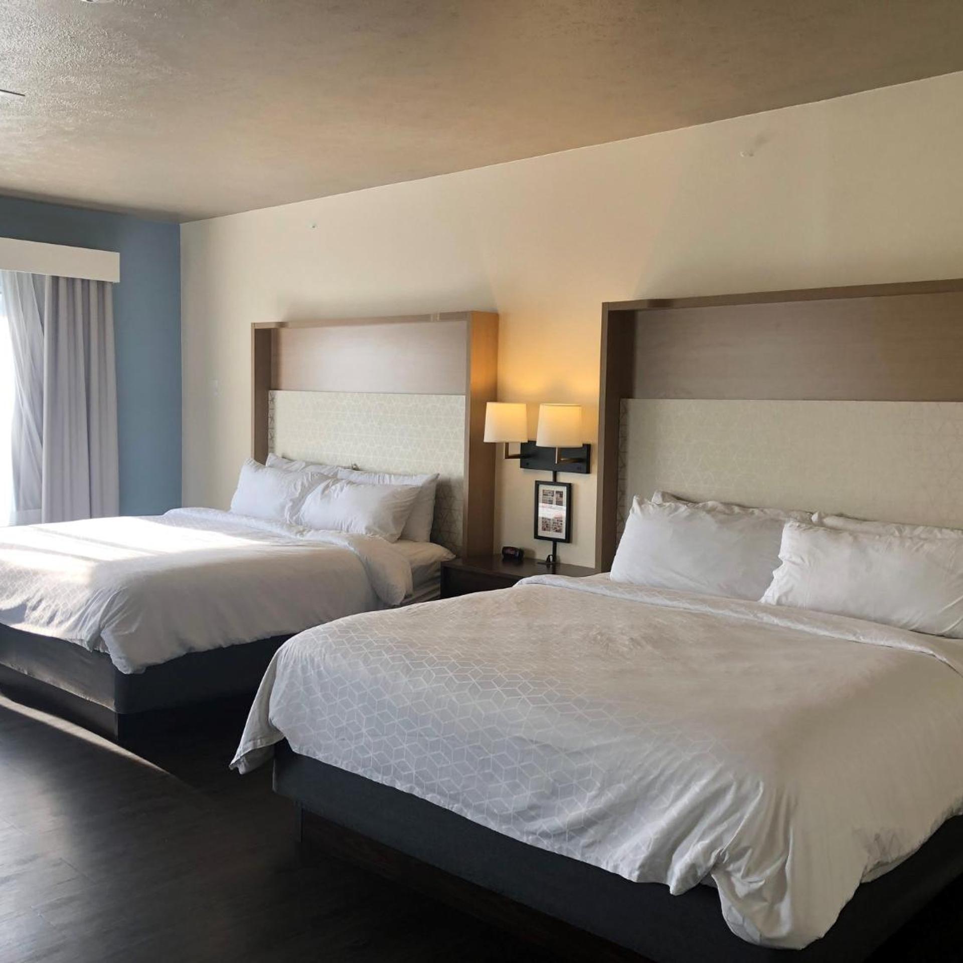 holiday inn omaha downtown waterpark by ihg