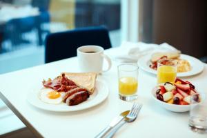 Holiday Inn Omaha Downtown - Waterpark By Ihg,Douglas>>Carter Lake,3 star