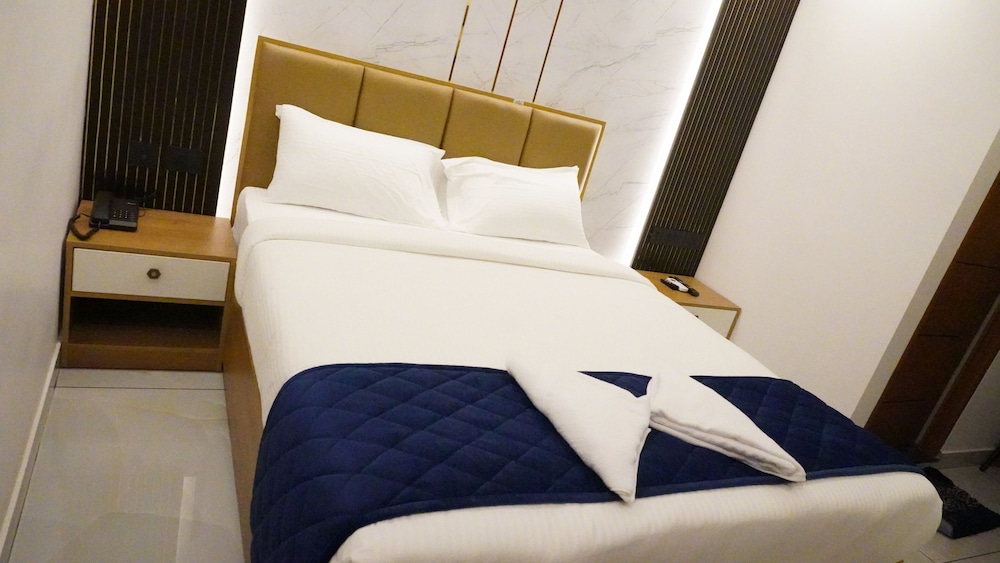 pepper coast luxury business hotel