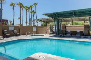 comfort suites ontario airport convention center