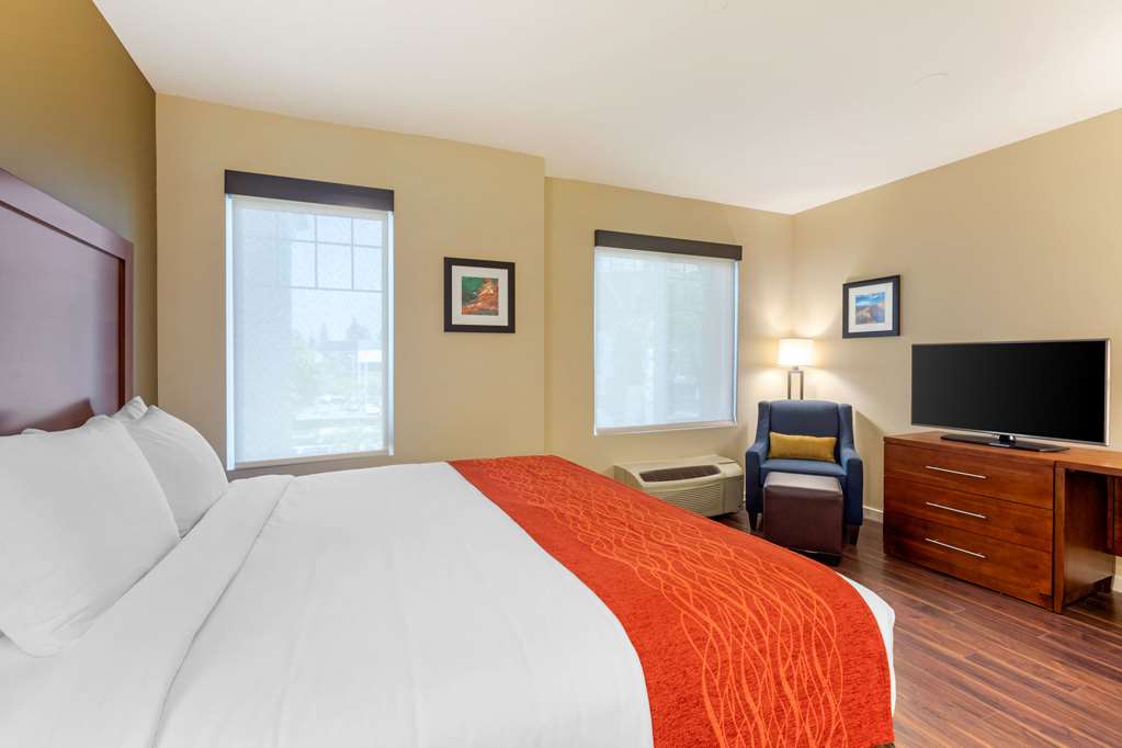 comfort inn and suites near ontario airport