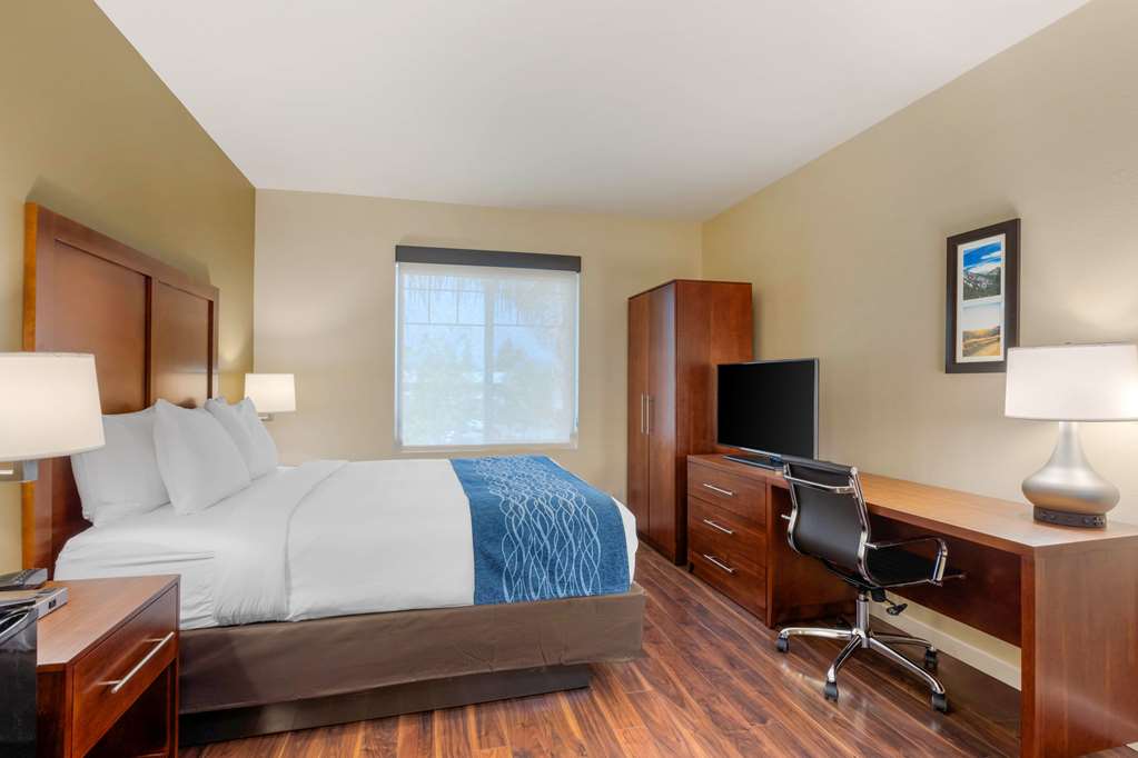 comfort inn and suites near ontario airport