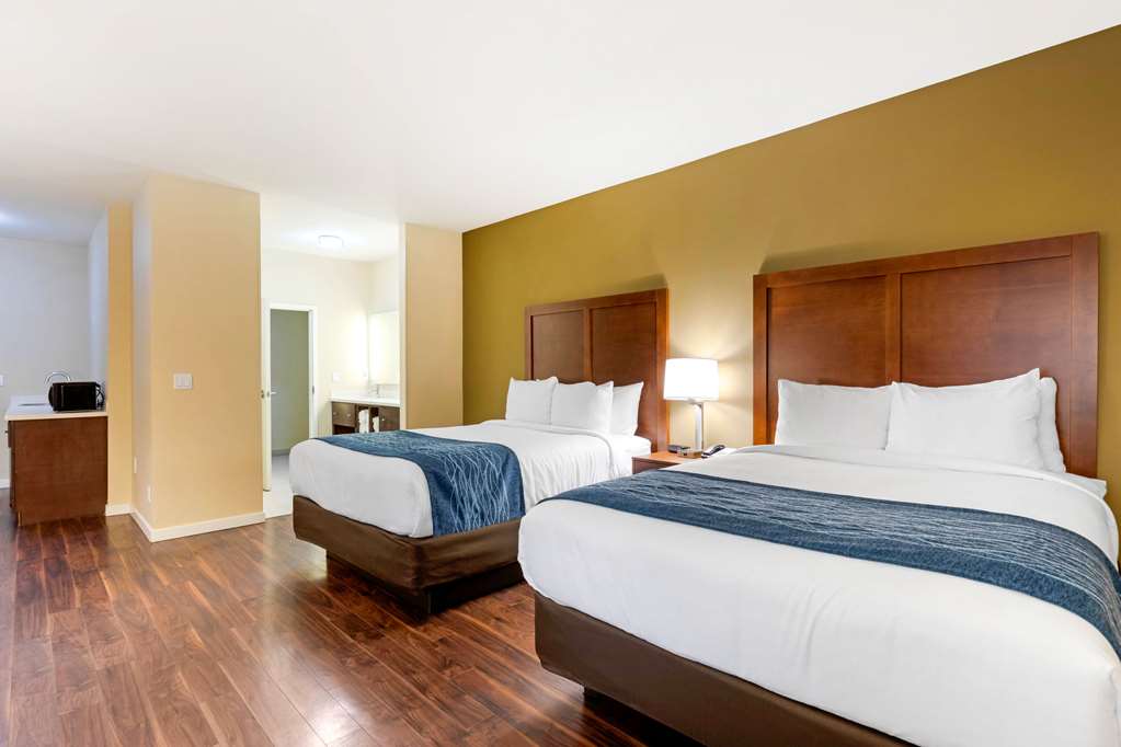 comfort inn and suites near ontario airport