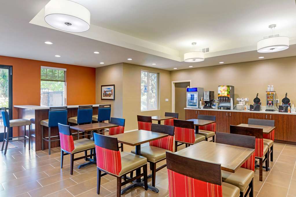 comfort inn and suites near ontario airport