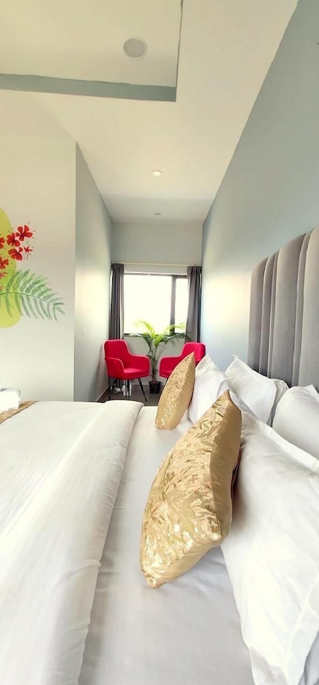 kunj by shivaneel hospitality