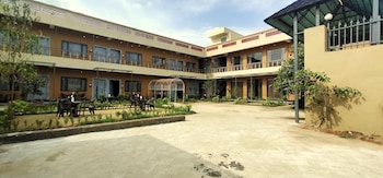 kunj by shivaneel hospitality