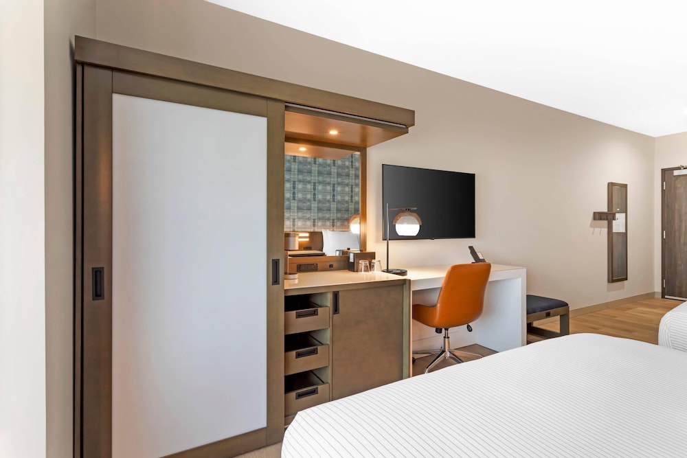 cambria hotel fort worth medical center