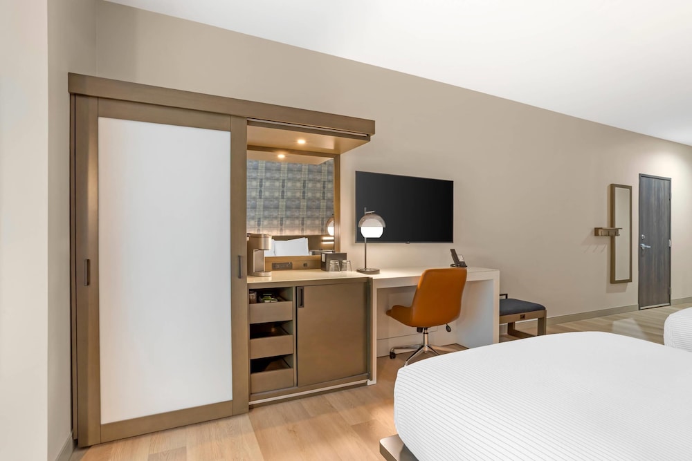 cambria hotel fort worth medical center