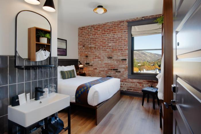 lightwell hotel and spa