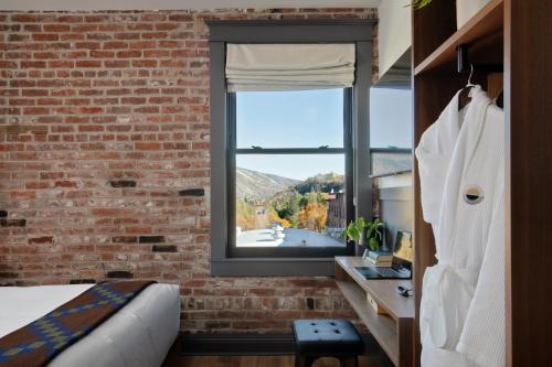 lightwell hotel and spa