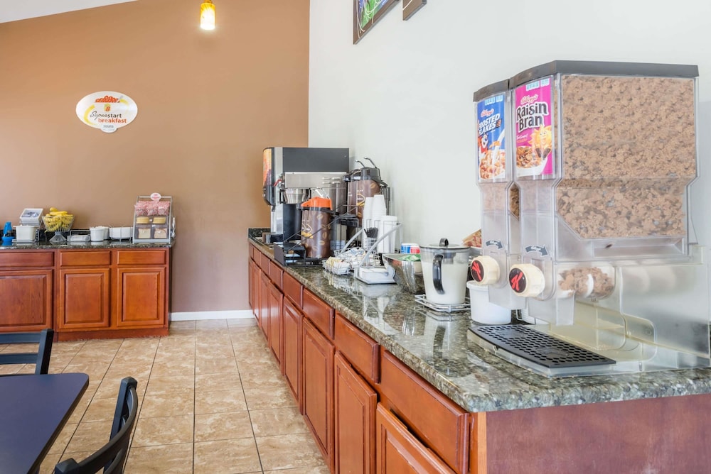 super 8 by wyndham chattanooga ooltewah