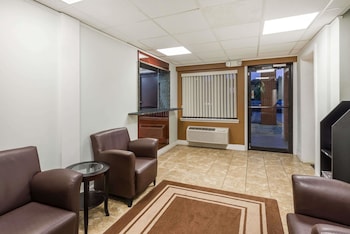 Super 8 By Wyndham Chattanooga Ooltewah,Collegedale>>Chattanooga,2 star
