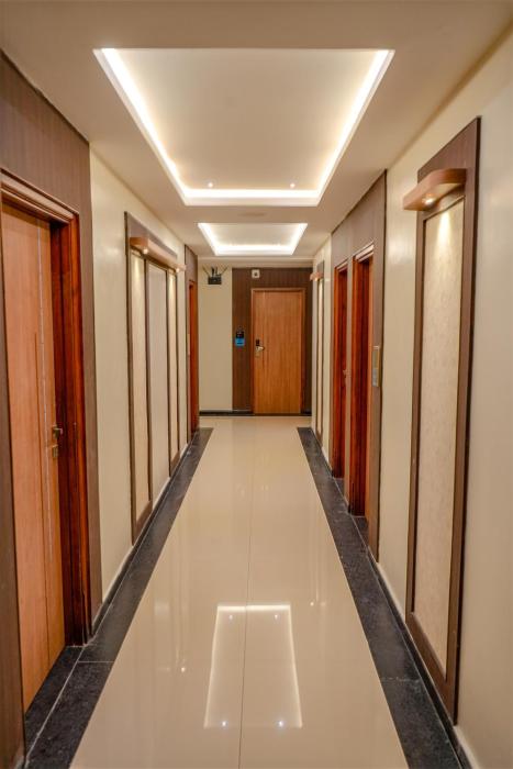 hotel coastal palace