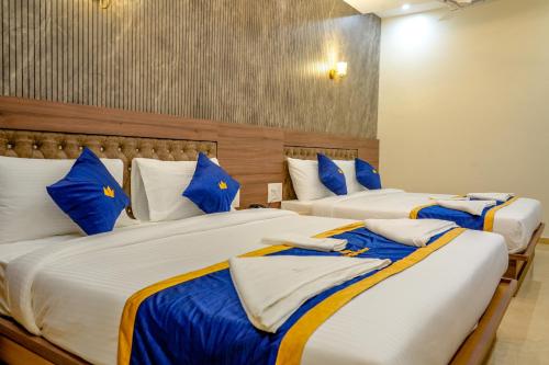 hotel coastal palace