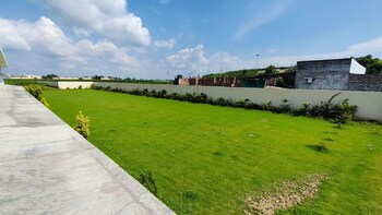 hotel moon near bus stand panipat