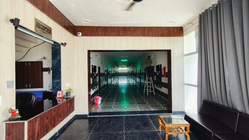 hotel moon near bus stand panipat