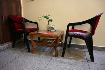 hotel moon near bus stand panipat