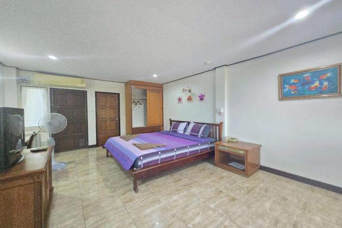 phaiboon hotel and resort