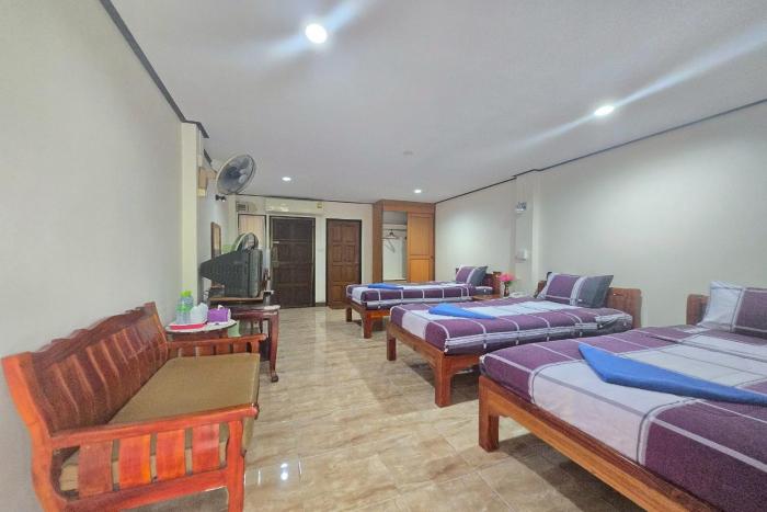 phaiboon hotel and resort