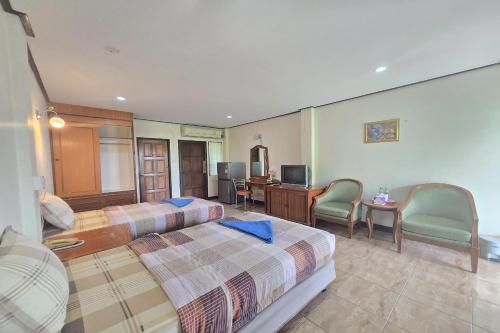 phaiboon hotel and resort