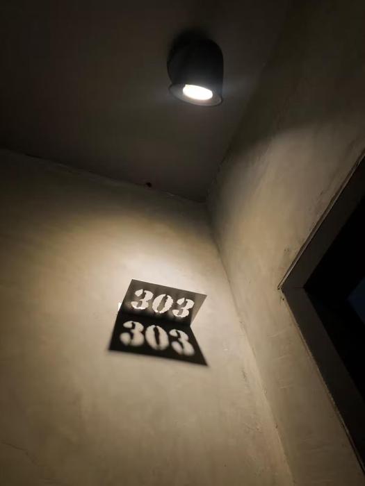 sukhum rajamangala phatthanakan rooms