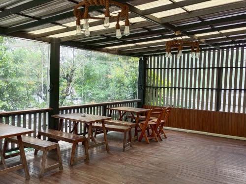 sukhum rajamangala phatthanakan rooms