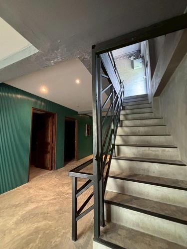 sukhum rajamangala phatthanakan rooms