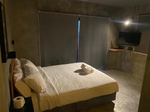 sukhum rajamangala phatthanakan rooms