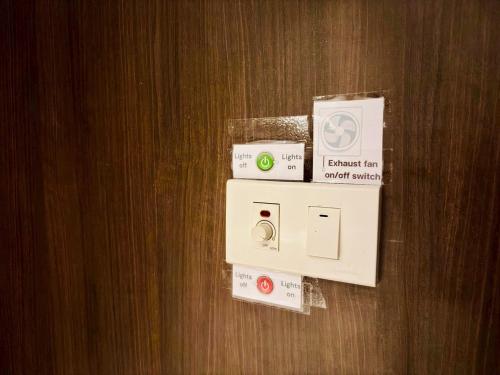 sukhum rajamangala phatthanakan rooms