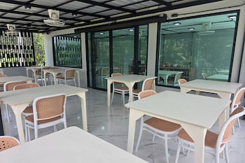 Resort Thalang,,0 star