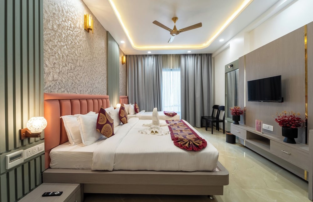 hotel rd ganpati palace