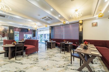 hotel rd ganpati palace