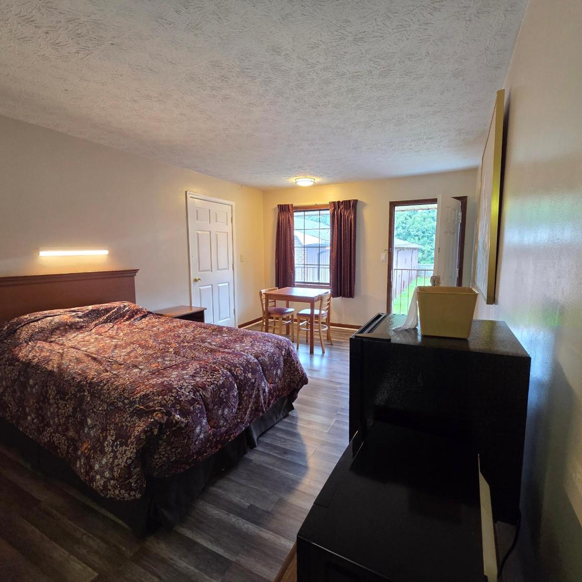 deerfield lodge