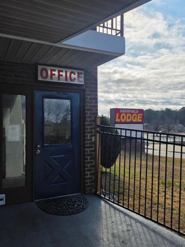 deerfield lodge