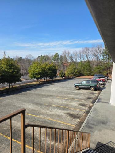Deerfield Lodge,,2 star
