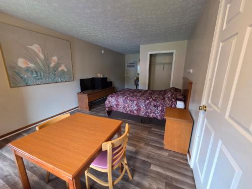 deerfield lodge
