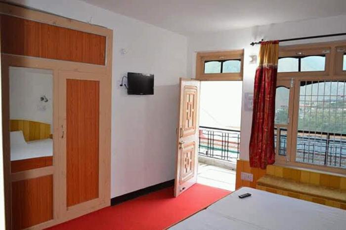 japotra home stay