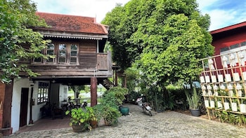 Was Na Yajai,,3 star