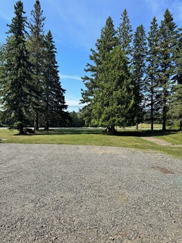 cascade inn