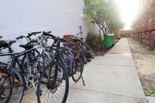 emu backpackers perth note valid passport required for check in