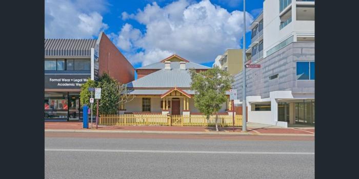 emu backpackers perth note valid passport required for check in