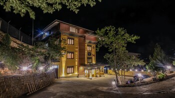 paro heritage hotel