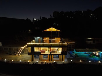 Perrys Cottage,,2 star