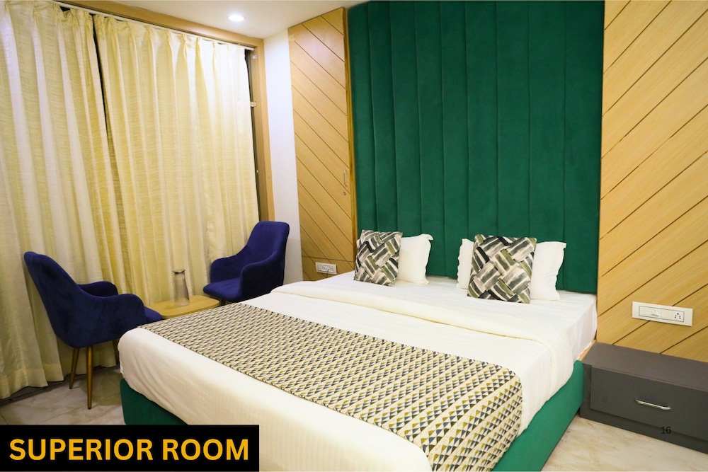 shree khodiyar palace