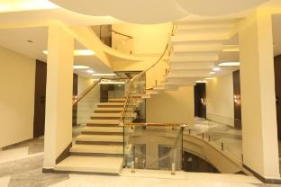 govind palace restaurant and resort