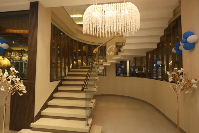 govind palace restaurant and resort