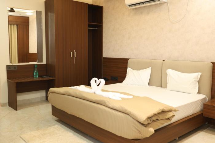 govind palace restaurant and resort